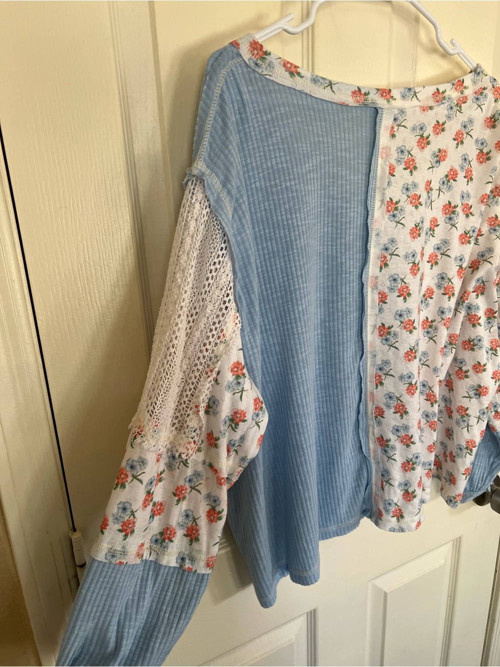 POL Floral Colorblock Crochet Lace Boho Top Blue M - Picture 10 of 12